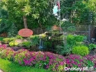 13 Dogwood Ct #13, Selden, NY 11784