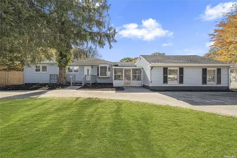 134 Northern Blvd, Shirley, NY 11967