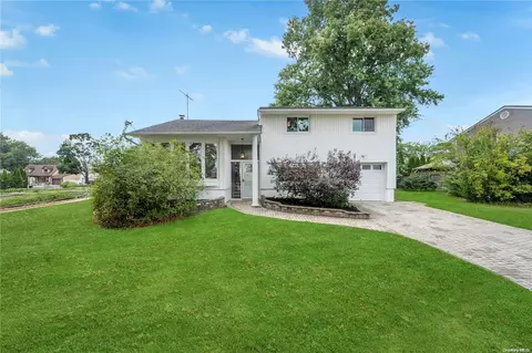227 Mercury St, East Meadow, NY 11554