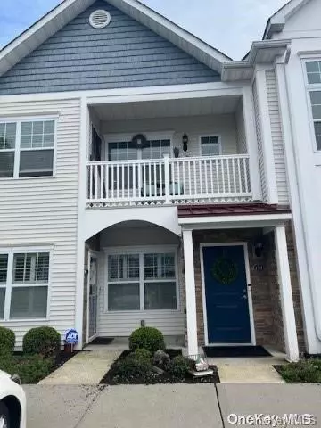 159 Rosebud Ct #159, Patchogue, NY 11772