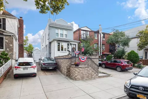 73-28 53rd Rd, New York, NY 11378