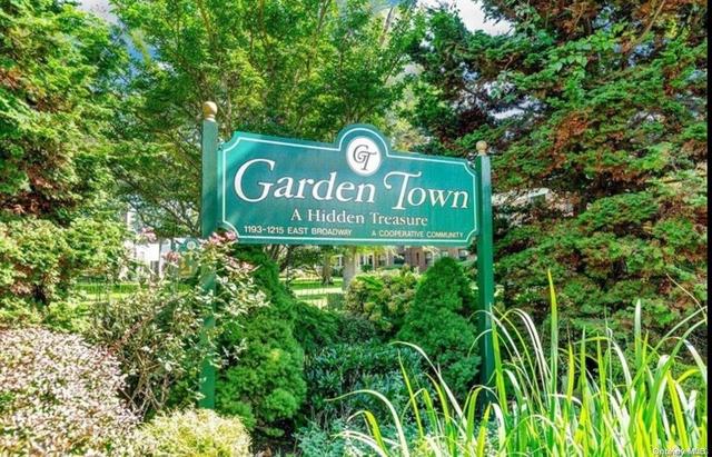1209 E Broadway #D25, Hewlett, NY 11557