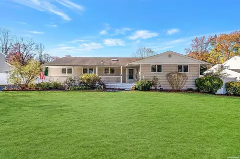 51 Derby Ave, Greenlawn, NY 11740