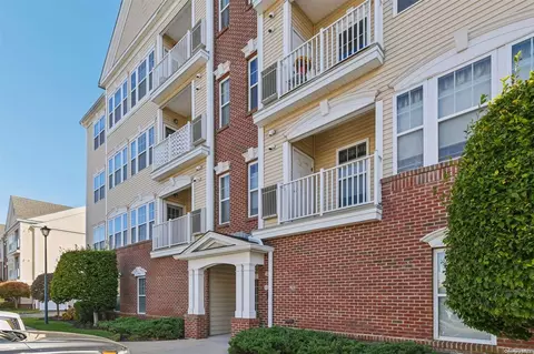 1816 Finch Ln #1816, Central Islip, NY 11722