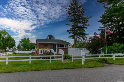 Undisclosed, West Babylon, NY 11704