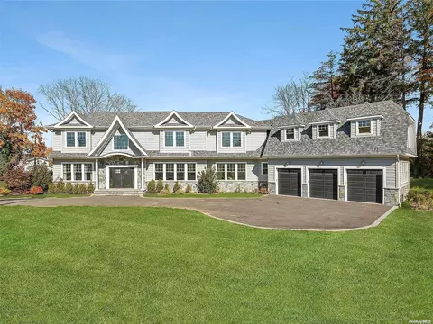 112 Old Cedar Swamp Rd, Jericho, NY 11753