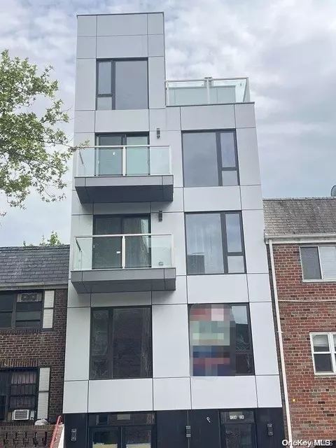 134-28 Blossom Ave #2B, Flushing, NY 11355