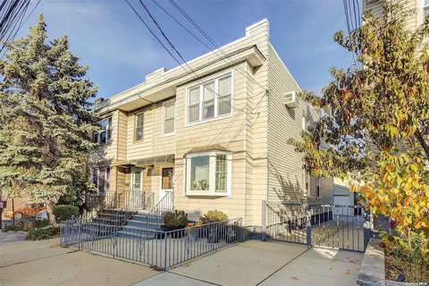 59-31 60th Ln, New York, NY 11378
