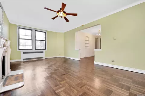 84-51 Beverly Rd #5S, New York, NY 11415