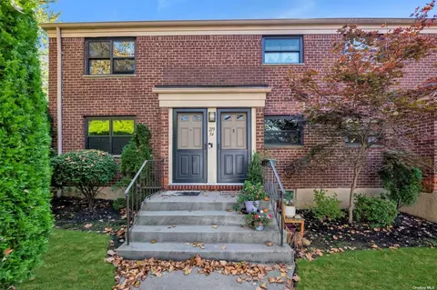 219-54 75th Ave #234A-1, Oakland Gardens, NY 11364