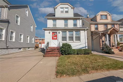 230-11 88th Ave, New York, NY 11427
