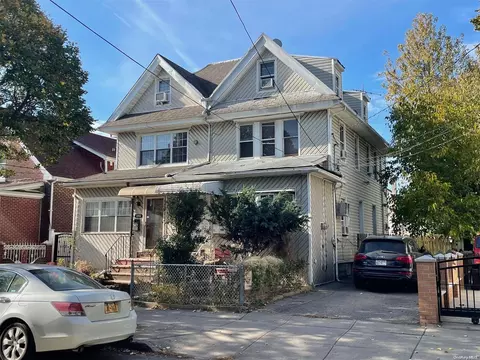 105-50 88th St, New York, NY 11417