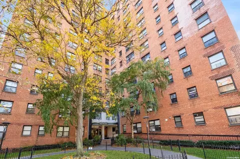 99-32 66th Rd #3U, New York, NY 11374