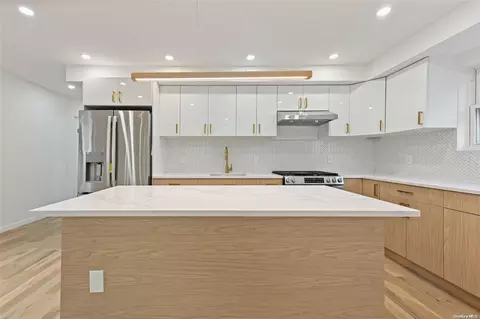 140-36 169th St, New York, NY 11434