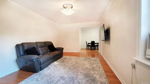 99-63 66ave #E16, New York, NY 11374