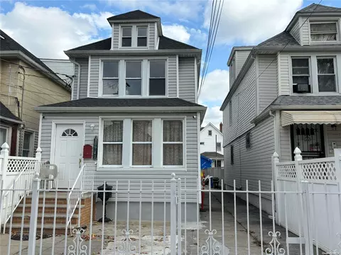 109-41 133rd St, New York, NY 11420