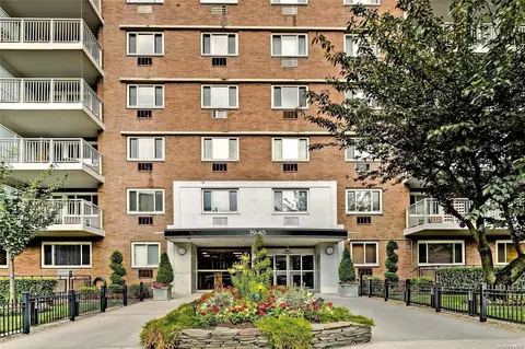 39-65 52 St #9W, New York, NY 11377