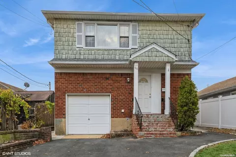 662 Nassau Blvd, West Hempstead, NY 11552
