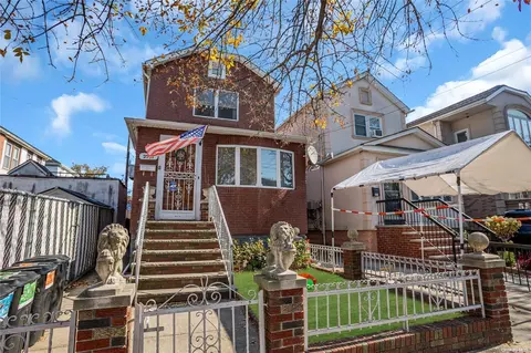 2537 E 21st St, Brooklyn, NY 11235