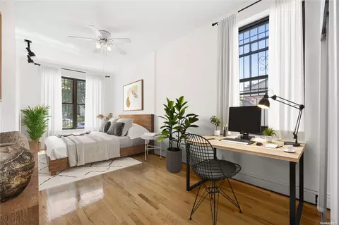 11-25 47th Ave #1A, New York, NY 11101