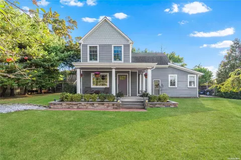 42 Edwards St #S, Patchogue, NY 11772