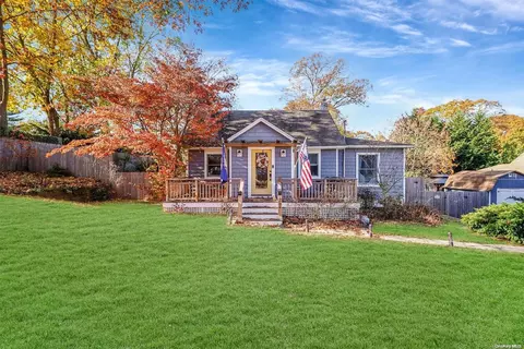 234 Avenue C, Lake Ronkonkoma, NY 11779