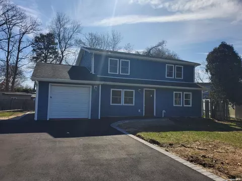 9 Lawrence Cir, Islip, NY 11751 photo 1