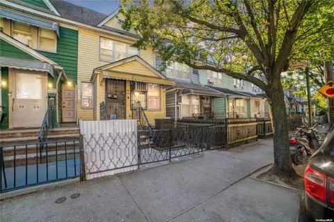 98-22 Alstyne Ave, New York, NY 11368
