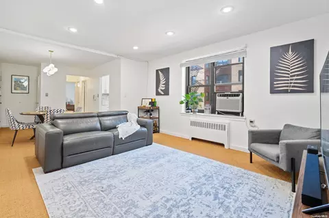 32-42 91st St #306, East Elmhurst, NY 11369