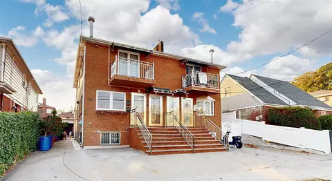 22-34 99th St, East Elmhurst, NY 11369