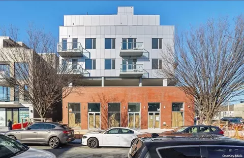 150-23 Barclay Ave #4G, Flushing, NY 11355