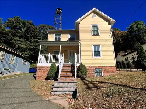 1649 Northern Blvd, North Hempstead, NY 11576