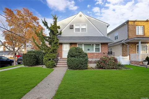 418 New Hyde Park Rd, North Hempstead, NY 11040