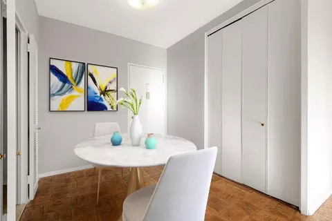 70-25 Yellowstone Blvd #18Q, Forest Hills, NY 11375