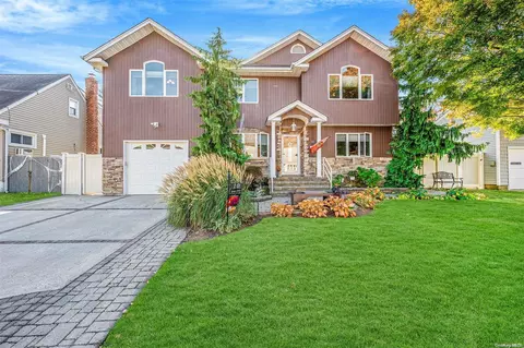 Undisclosed, West Babylon, NY 11704