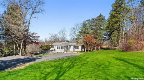 84 Townsend Rd, Cortlandt, NY 10547