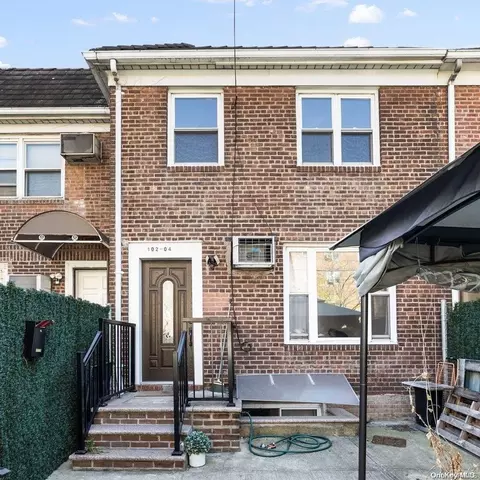 102-04 63rd Rd, New York, NY 11375
