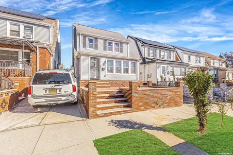 89-31 Hollis Court Blvd, New York, NY 11427