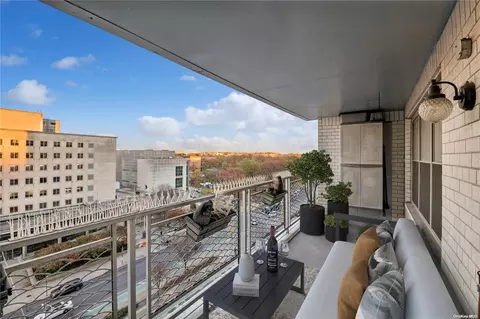 125-10 Queens Blvd #9-09, New York, NY 11415