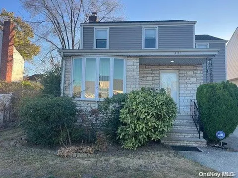 321 Norfeld Blvd, Elmont, NY 11003