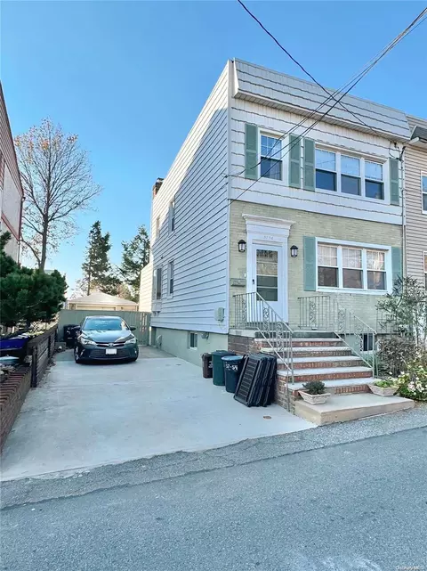 57-54 75th St, New York, NY 11379