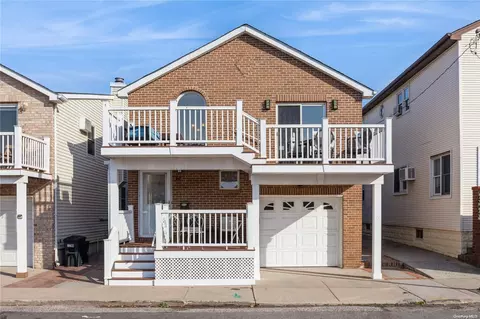 52 Tennessee Ave, Long Beach, NY 11561