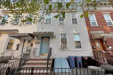 73-24 71st Pl, New York, NY 11385