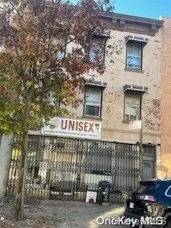 133 Manhattan Ave, Brooklyn, NY 11206