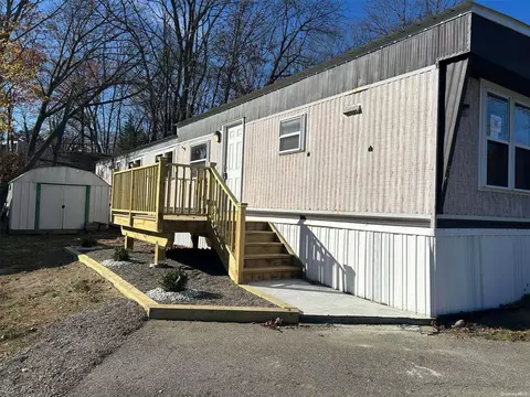 6 Old State Rd, Highlands, NY 10928