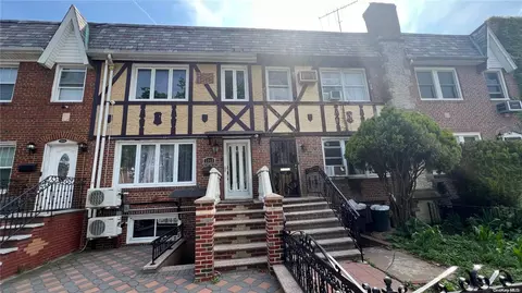 2048 E 41st St, Brooklyn, NY 11234