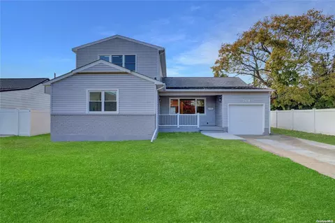 764 Norman Dr, North Bellmore, NY 11710