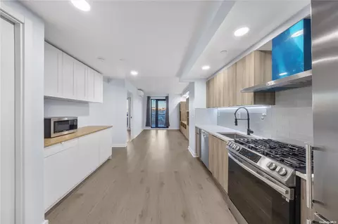 37-32 89th St #5B, New York, NY 11372