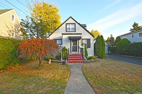 109 Hillsboro Ave, Elmont, NY 11003