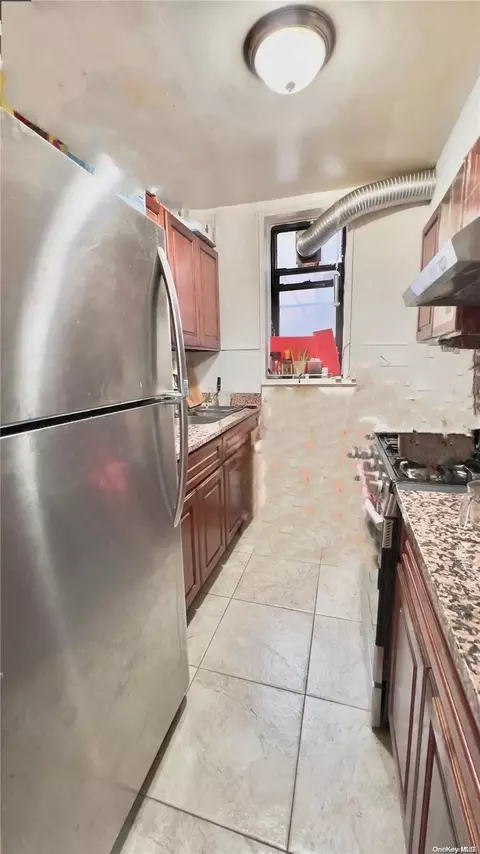 137-40 45 Ave #2C, New York, NY 11355 photo 1